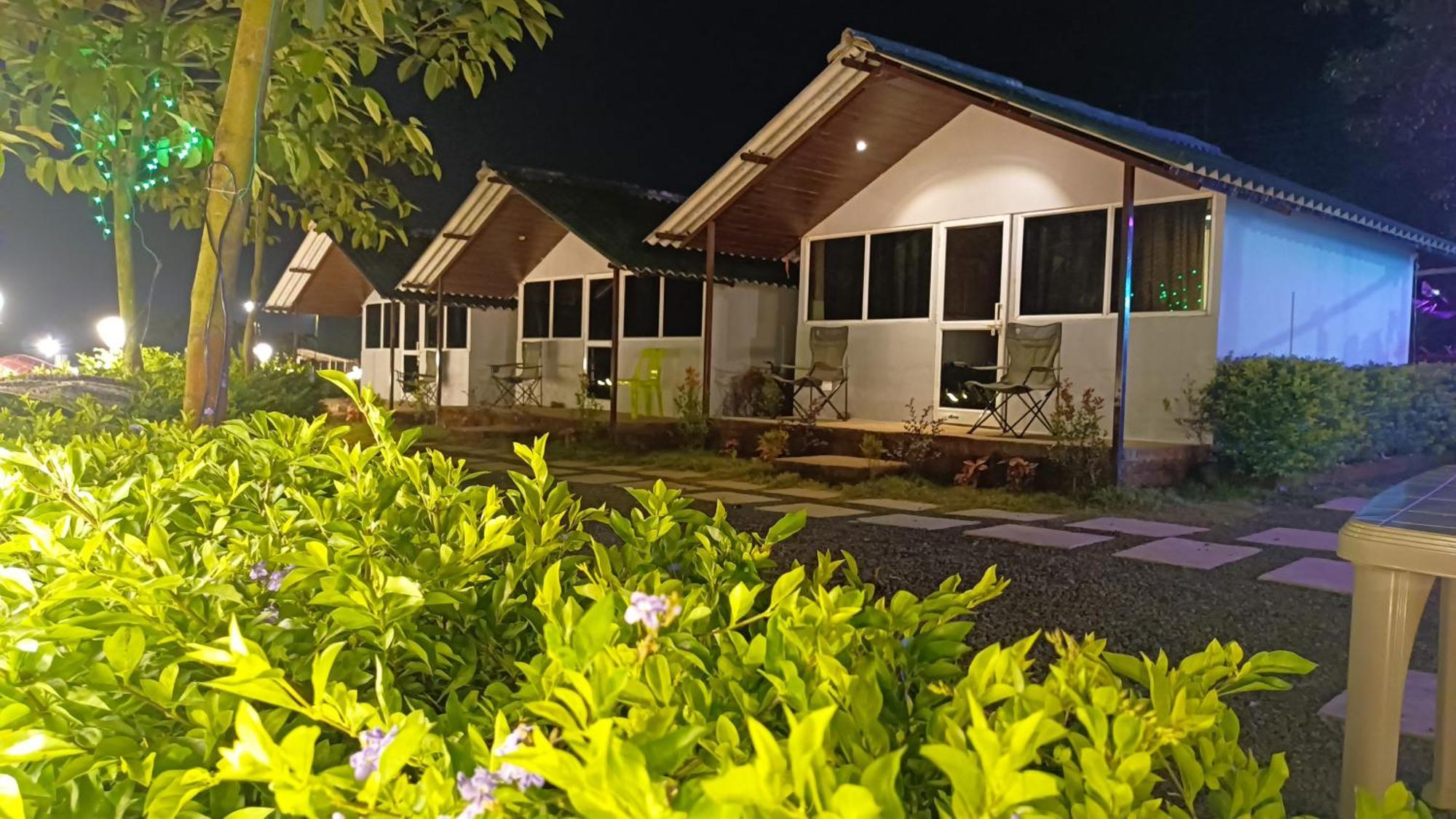 Shelby Pawana Lake Cottages & Camping Tents Lonavala Exteriér fotografie